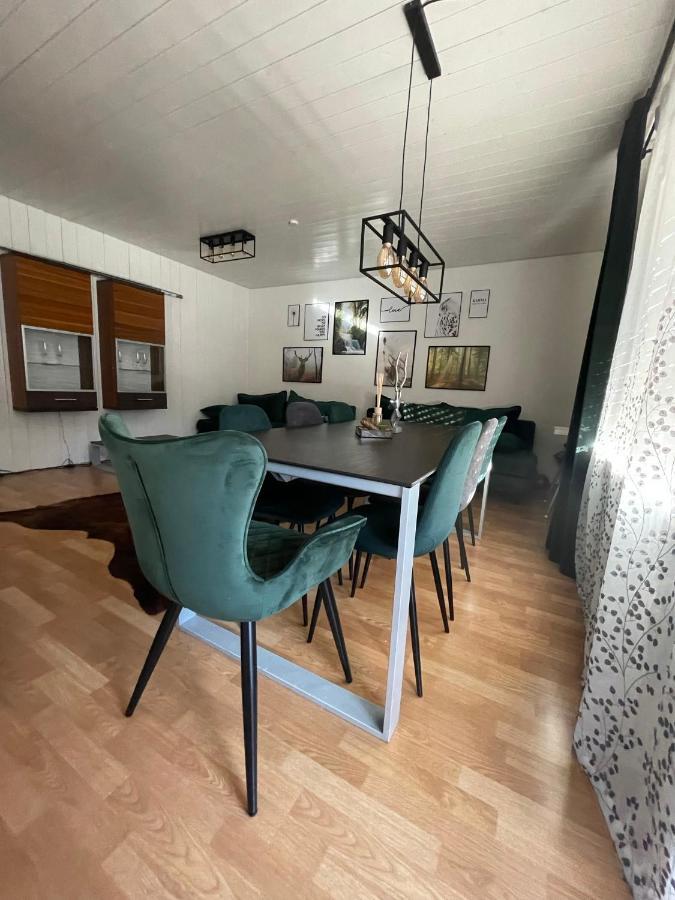 Apartment Am Wasserfall Mit Sauna & Top-Lage Feldberg  Exterior photo